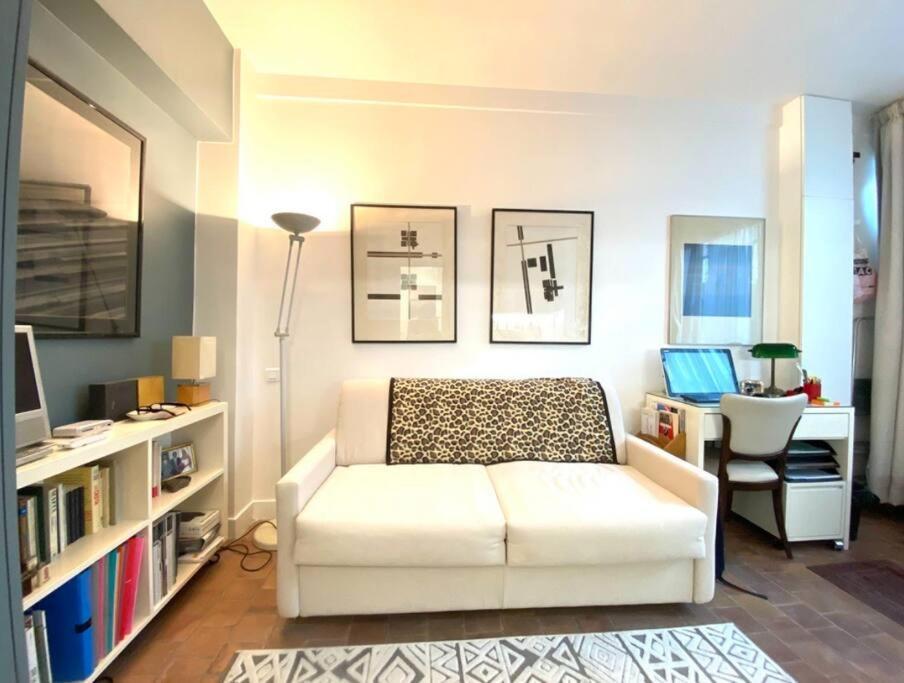 Tres Joli Studio En Plein Coeur Du 11Eme Paris Exteriör bild